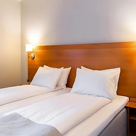 Hotel Froken Skjolds Lyngengarden 3*